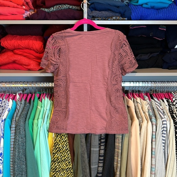 Loft mauve short sleeve embroidered t shirt size XS - Picture 3 of 3